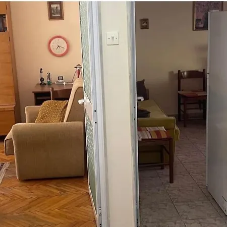 Apartment Cozy Flat In The Heart Of
